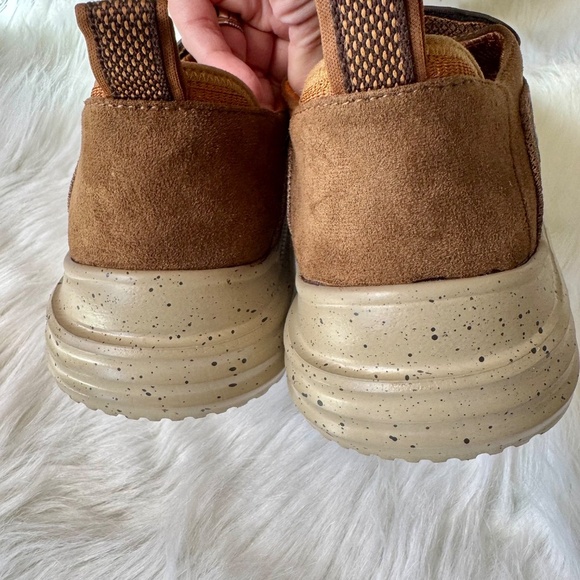 NWOB Skechers Proven–Renco Men’s Slip-On Shoes Brown Canvas & Suede Size‎ 8.5 main image 5